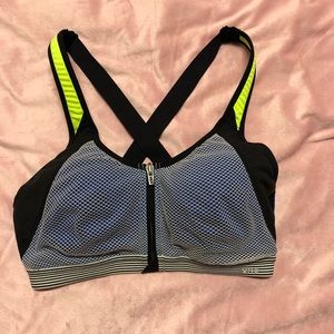 Size 34C VSX sports bra